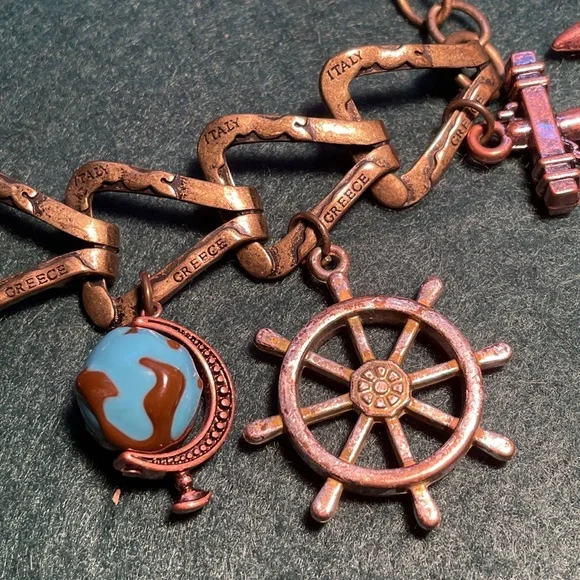 Unique bracelet - Picture 7 of 8